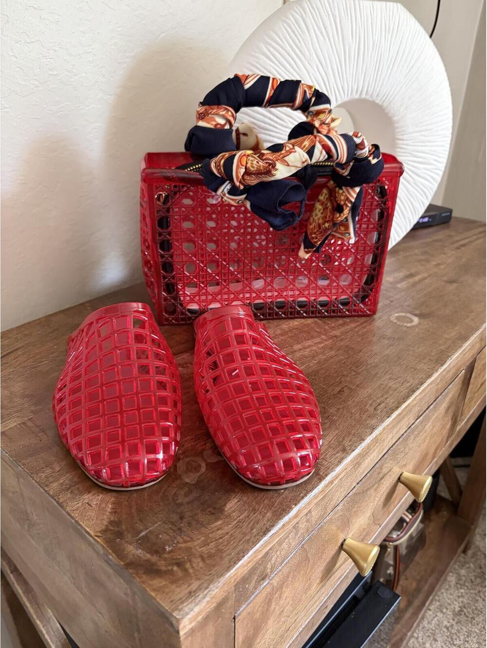 Old navy jelly tote and sandals custom Set